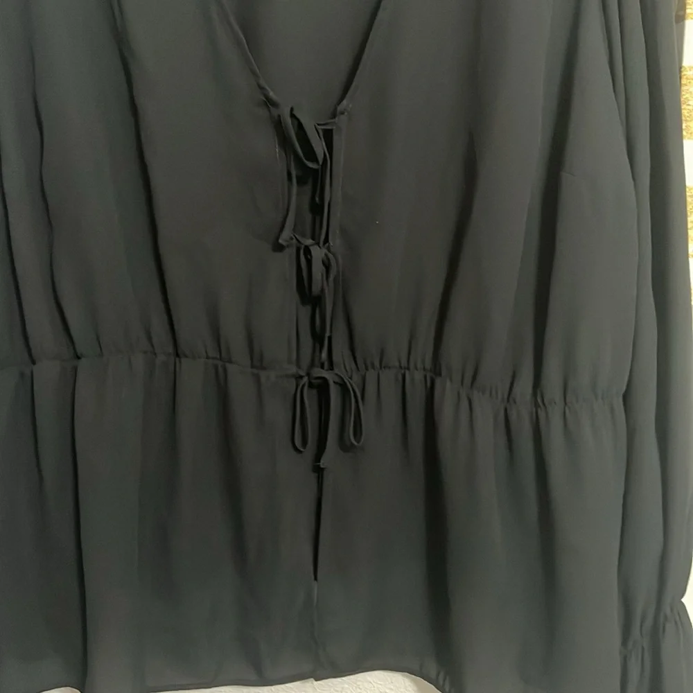 Eloquii Chiffon Tie Front Chiffon Blouse Black Size 20 NWOT - Picture 5 of 11